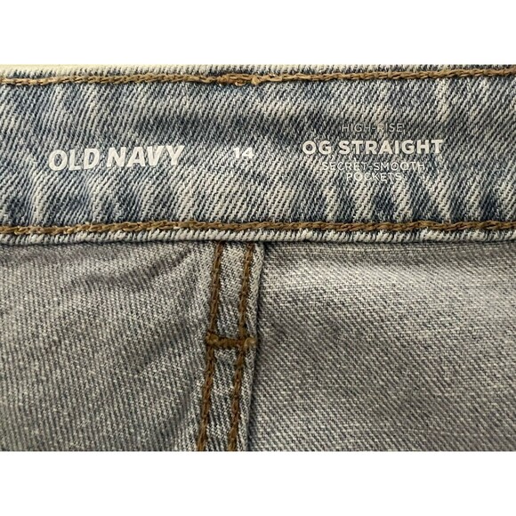 Old Navy Jean Shorts Womens OG Straight High Rise 14 Denim Distressed Light Wash - Picture 5 of 7